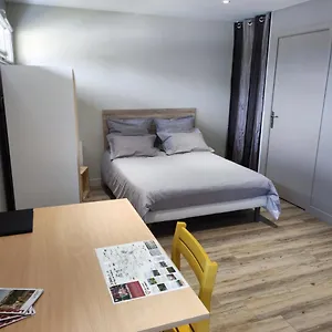 Apartamento Des Marches De Bretagne Confort Entièrement Rénové Et Bien équipé., Fougères