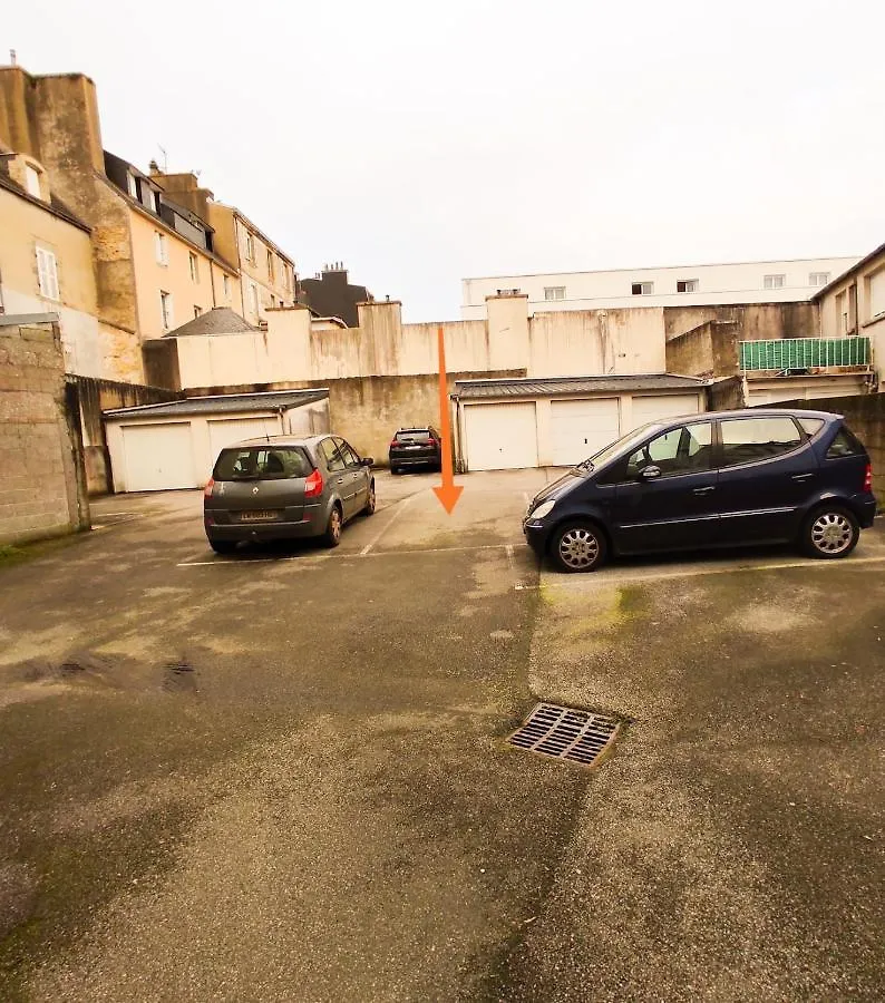 T3 Au Centre Ville Avec Balcon, Parking Gratuit Quimper Apartamento